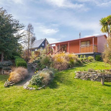 Korimako Ridge - Lake Hawea Holiday Home Экстерьер фото