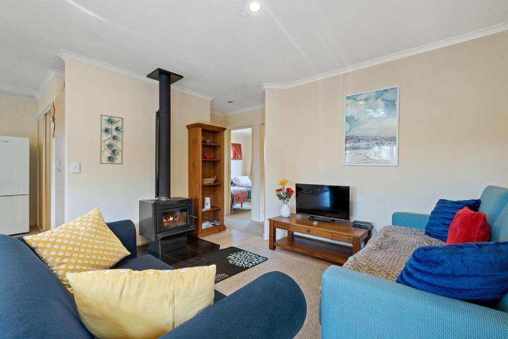 Korimako Ridge - Lake Hawea Holiday Home Экстерьер фото