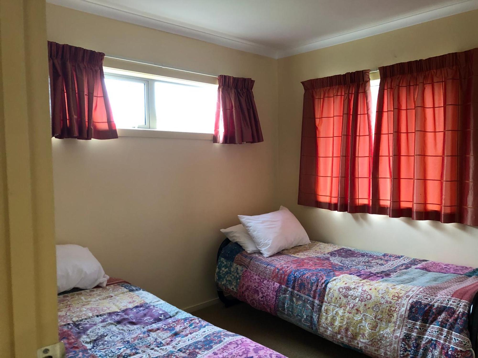 Korimako Ridge - Lake Hawea Holiday Home Экстерьер фото